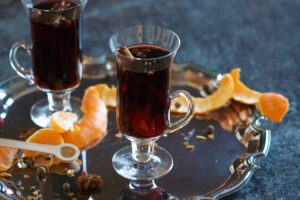 10 cocktails festifs pour votre mariage d'hiver
