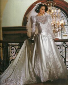 Stunning 1990 wedding gown