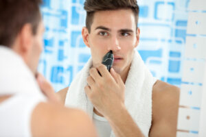 10 tondeuses à poils de nez pour un toilettage impeccable + Guide d'achat et FAQ