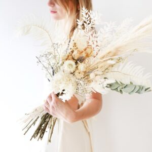 15 bouquets de fleurs séchées de rêve pour votre mariage