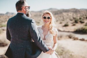 16 lunettes de soleil de mariée super élégantes à acheter dès maintenant