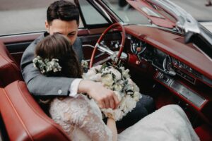 16 voitures de mariage parfaites pour une escapade