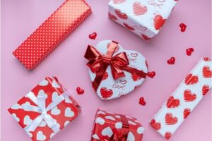 20 cadeaux personnalisés pour la Saint-Valentin pour rendre leur journée encore plus spéciale [2022 Edition]
