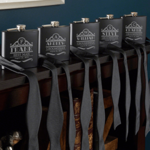 30 meilleurs cadeaux de garçons d'honneur de bar pour les gars qui aiment les boissons