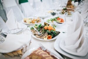 6 façons dont la nourriture de mariage a changé à cause de COVID