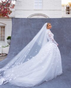 À l'intérieur du mariage de conte de fées de Paris Hilton Mariage à Carter Reum