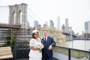 Alyssa et Chris' May Elopement à Wagner Cove