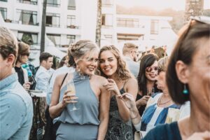 Codes vestimentaires de mariage démystifiés |  mariage en ligne
