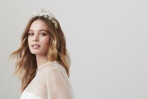 Coiffes de mariée cool et bandeaux de mariée
