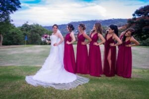 Combien de temps faut-il pour faire une robe de mariage à la main - Guide 2022