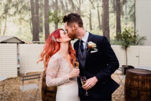 Comment éviter l'épuisement de la planification de mariage (même si votre journée a été reportée)