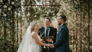 Comment rédiger vos vœux de mariage
