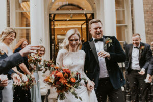 Dans la perspective des mariages d'automne au lieu historique de la ville, RSA House, Londres |  J'aime ma robe®