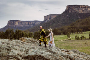 Elopement dans la vallée de Wolgan - Mariage à pois