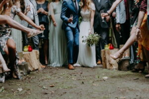 Étiquette d'invité de mariage 101