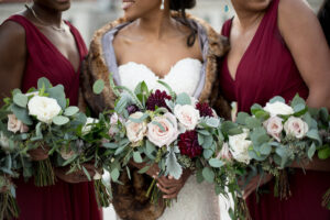 Inspiration de bouquet de mariage d'hiver : Pleins feux sur la Coterie