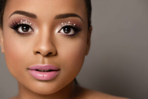 Inspiration maquillage printanier : Pleins feux sur Coterie