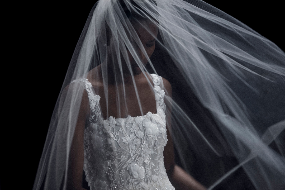 La collection de mariée Amsale automne 2022