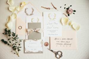 Le guide ultime des invitations de mariage : ce qu'il faut inclure