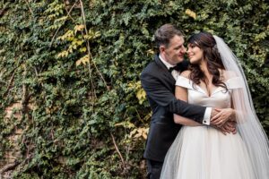 Le mariage élégant et fleuri de Nicole et Michael