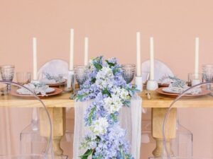 online wedding rental companies - something borrowed blooms