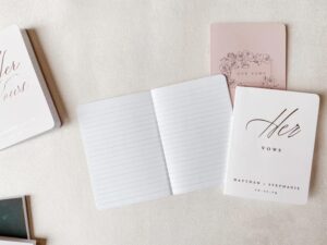 Les plus beaux livres de vœux de mariage pour vos I Dos - Burgh Brides