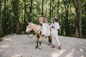 Lush Boho Wedding Inspiration à Hillsborough, Caroline du Nord