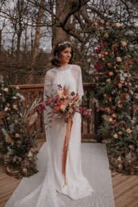 Rachel and Trent's Modern Romantic Micro Wedding With Chinese Tea Ceremony by Kaitlin Rodgers Photo