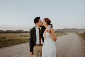 Mariage champêtre intime et romantique