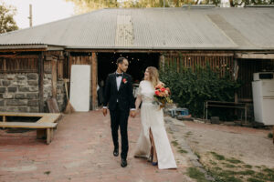 Mariage chic et coloré à la ferme pour enfants de Collingwood