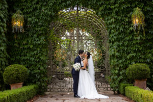 Mariage classique dans une maison de campagne à Milton Park