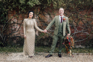 Mariage d'automne enchanteur et magique dans une serre