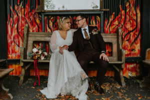 Mariage du festival d'automne de Kathryn et Chris au mont Druid