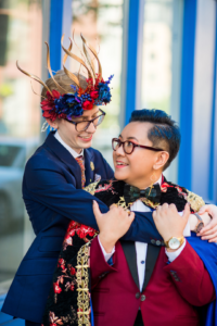 Mariage fantastique non binaire avec un premier duel à l'épée
