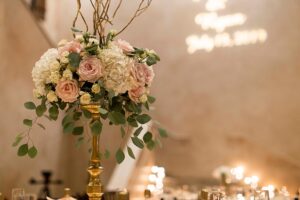 Mariage fard à joues et or d'inspiration toscane à Bella Sera - Burgh Brides