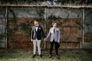 Mariage intime à la ferme de campagne - Mariage à pois