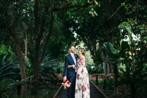 Mariage matinal détendu dans la ville de Brisbane