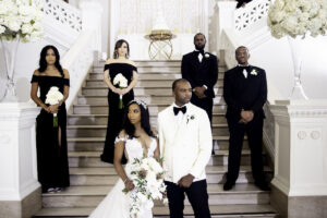 Mariage noir et blanc chic au Musée des Beaux-Arts