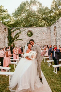 Mariage romantique et intime en plein air à Waterloo, IL