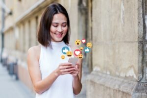 Ne faites pas ces erreurs de médias sociaux avec votre mariage
