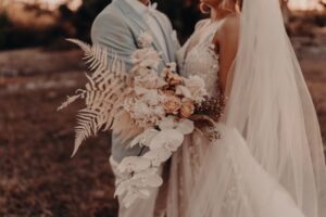 Notre guide des bouquets de mariée surdimensionnés