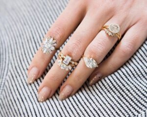 Paramètres de bague de fiançailles uniques en 2021