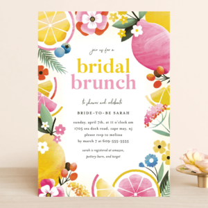 Que devrait dire une invitation nuptiale de douche ?