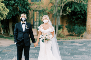 Que signifie la variante Covid-19 Omicron pour votre mariage 2022
