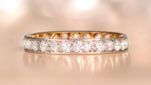 Shared Prong Diamond Gold Wedding Band