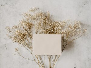 Quoi écrire sur une carte de mariage