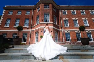 Un mariage d'inspiration romaine dans le vieux Chester