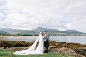 Un mariage intimiste en plein air sur l'île d'Arran