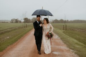 Un micro-mariage dans une grange confortable au Cow Shed Crail Fife